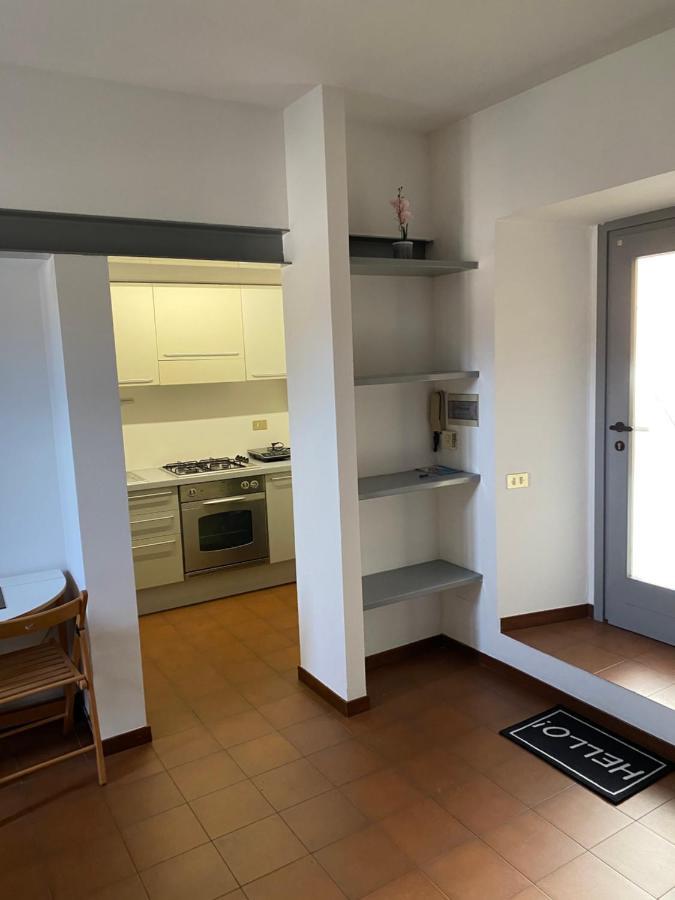 דירות Mercallo Vicolo Forno מראה חיצוני תמונה