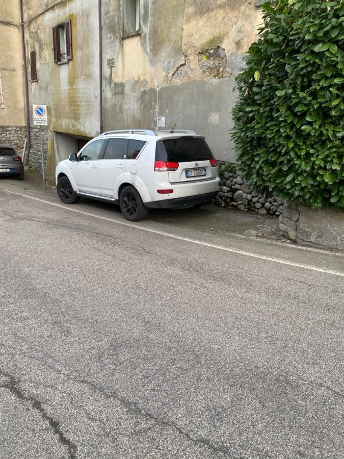 דירות Mercallo Vicolo Forno מראה חיצוני תמונה